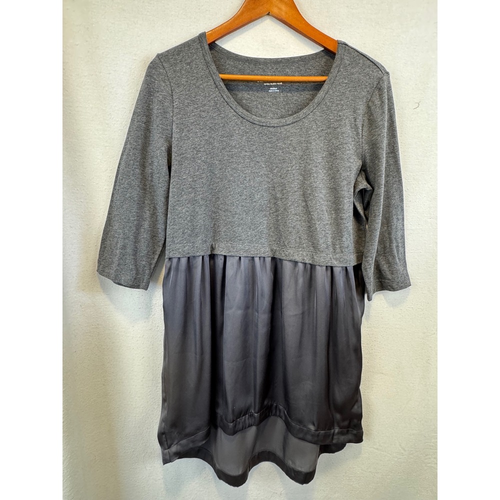 Soft Surroundings Top Gray Mixed Media Satin Hem 3/4 Sleeve Scoop Neck Medium